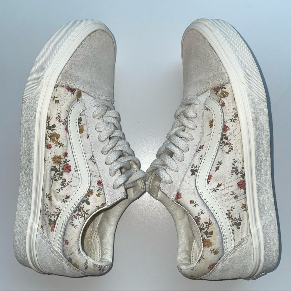 Vans Old Skool Floral Canvas Suede Skate Lace-Up Sneakers Sz 8 Women’s 6.5 Men